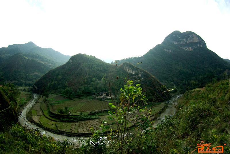 青山秀水